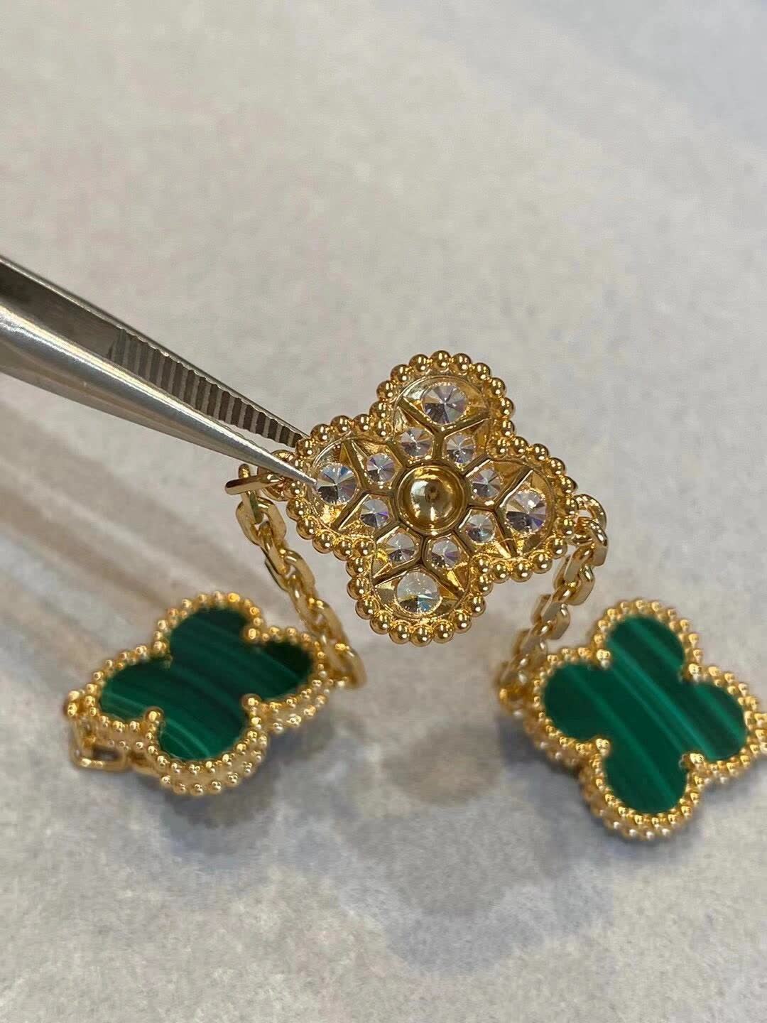Van Cleef & Arpels Alhambra Bracelet